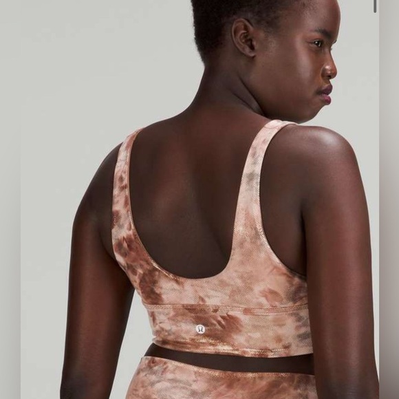 Lululemon athletica Align Bra Shine Reversible Size 8 A/B cup - Picture 2 of 6